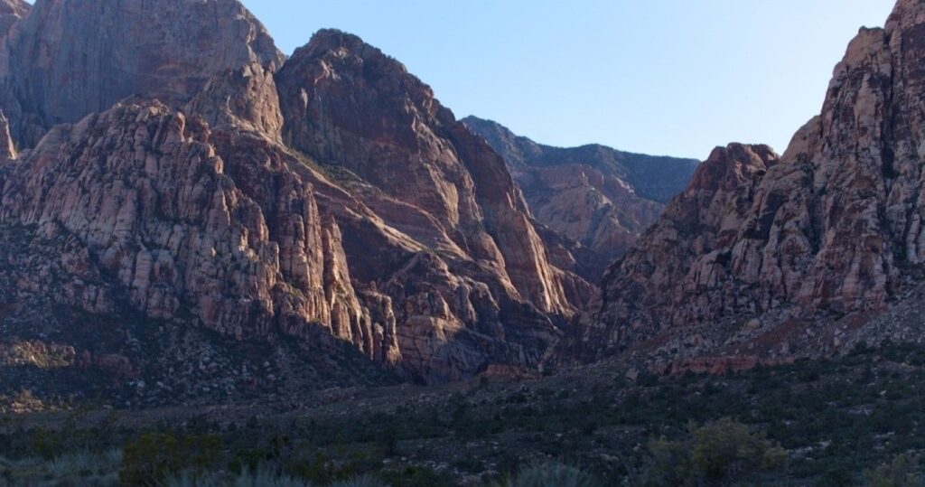 Hiking around the Ice Box Canyon trail, Red Rocks Canyon