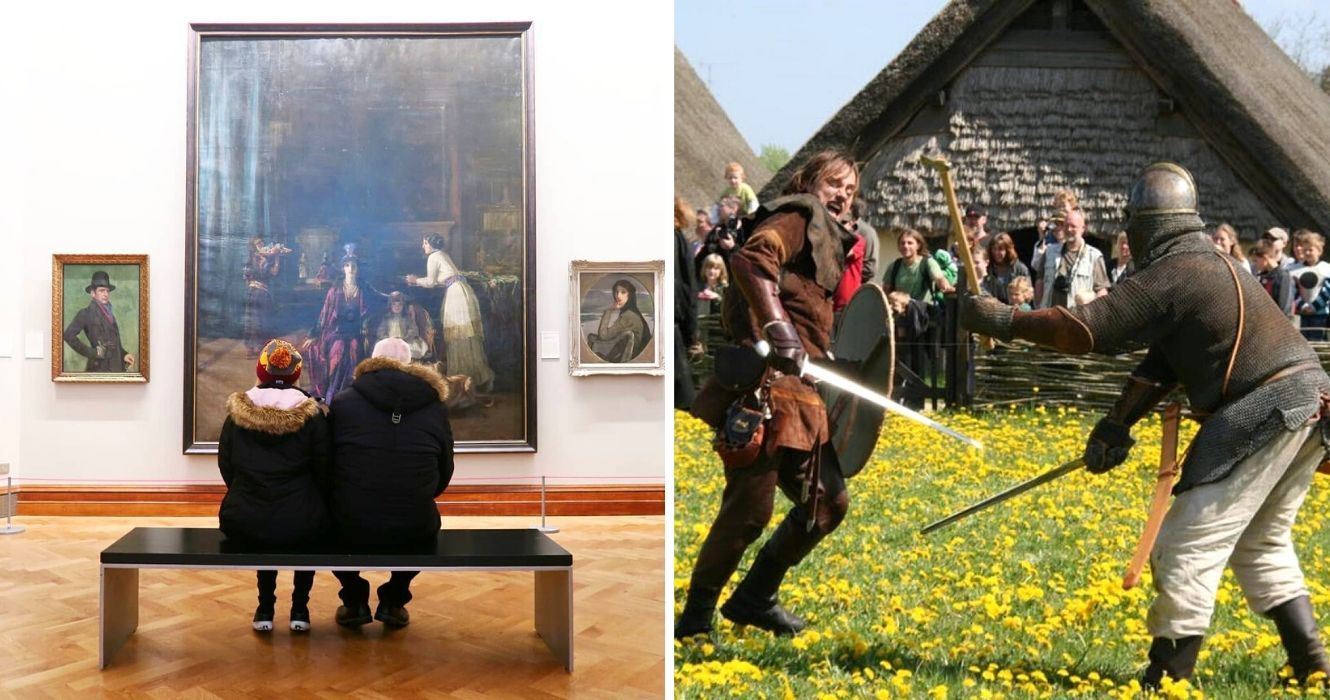 frequentadores de museus sentam-se em frente a uma obra de arte, uma reencenação viking no museu viking em dublin
