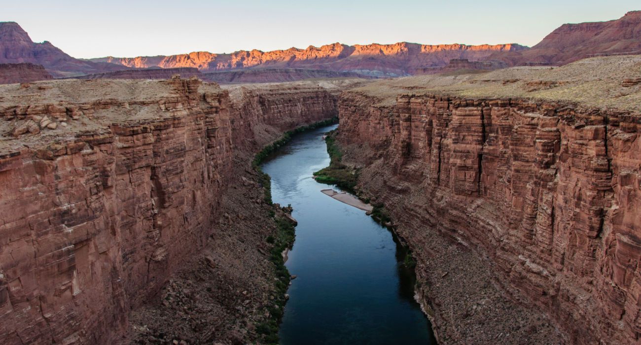 Rio Colorado em Marble Canyon da ponte Navajo
